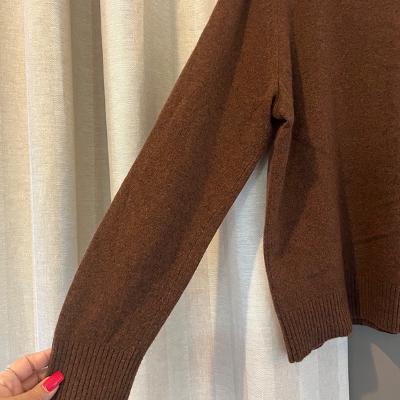 Original Penguin by Munsingwear 100% Lambswool V-neck Brown Sweater, Size XXL - Picture 7 of 10